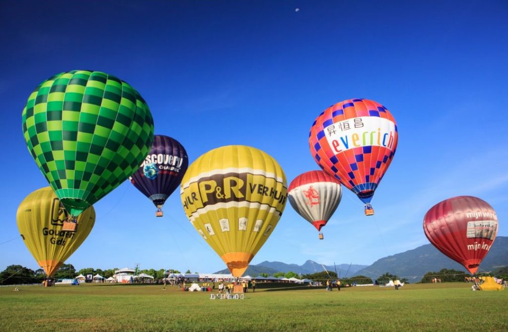 台湾国際熱気球カーニバルの熱気球の写真です。