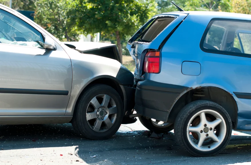 日本租車，保險解析，兩台車輛在路上發生車禍