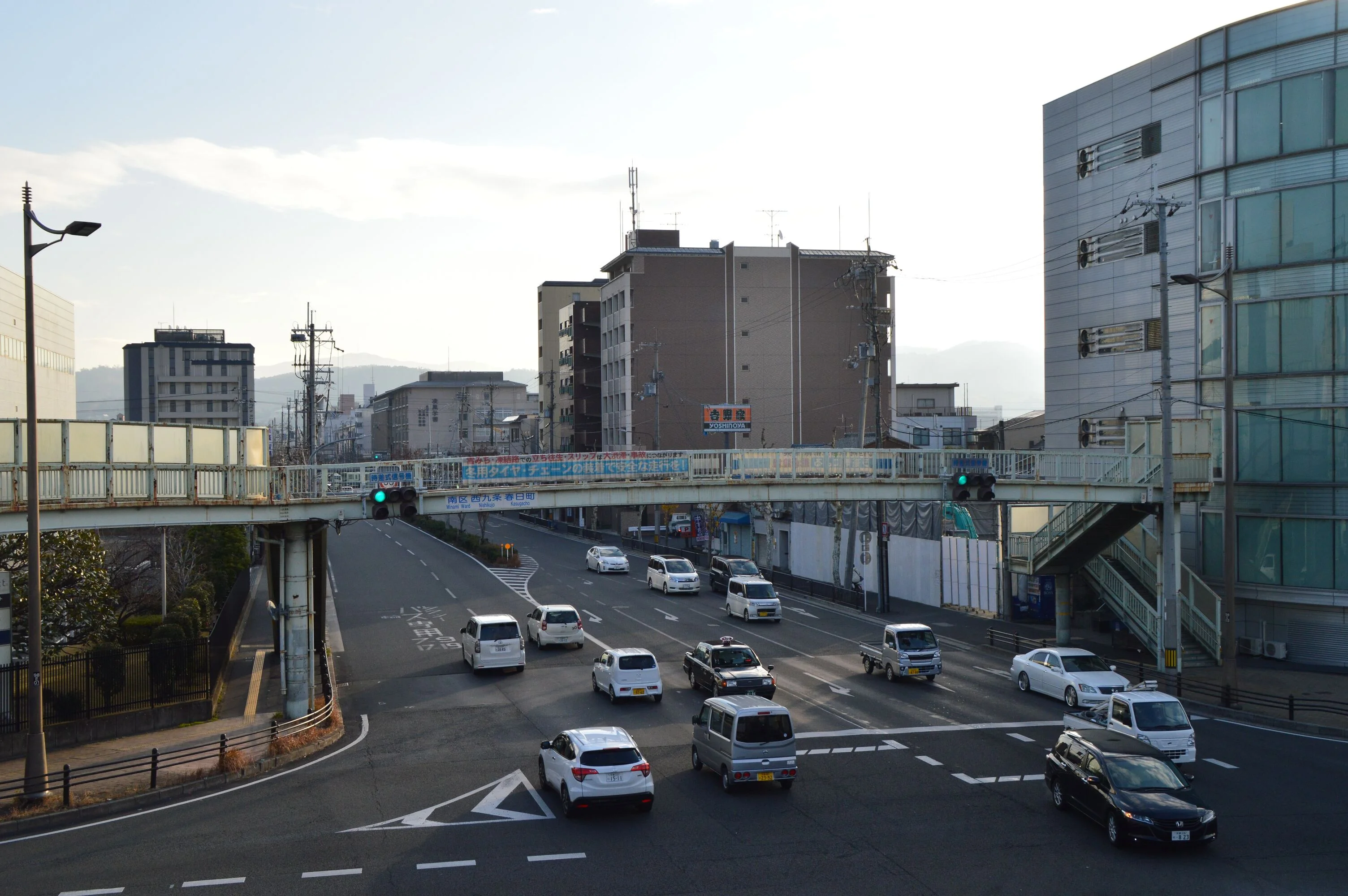 京都街道圖,左右轉彎先後順序,大十字路口,車輛路權示意圖